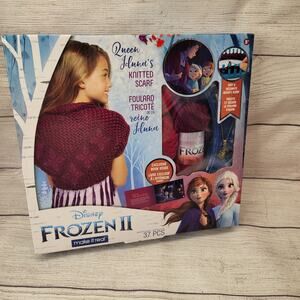 Make it Real Disney Frozen II Make Your Own Shawl With Necklace Craft Kit